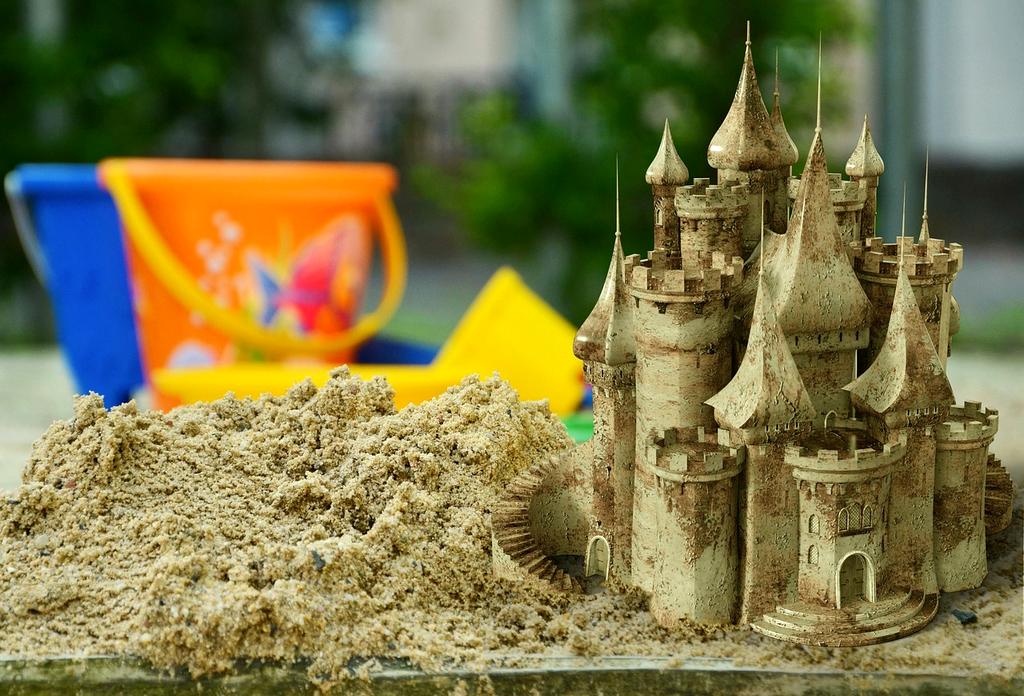 Portrait of Julia Schneider, Chief Executive Officer at sajohey